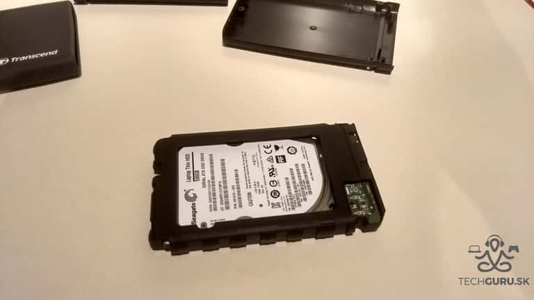 VÃ½mena HDD za SSD pÃ´vodnÃ½ disk v StoreJet 01