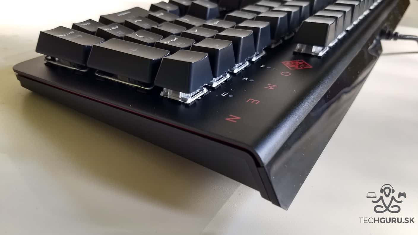 Omen 1100 detail