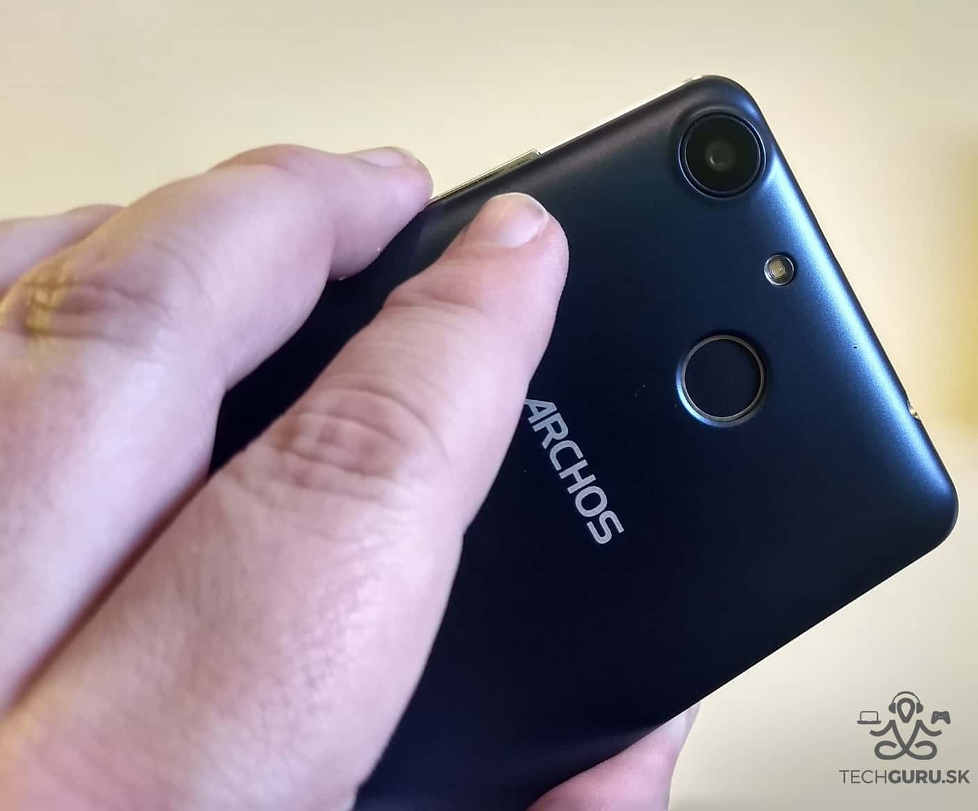 Archos 50f Helium Lite snímač odtlačkov