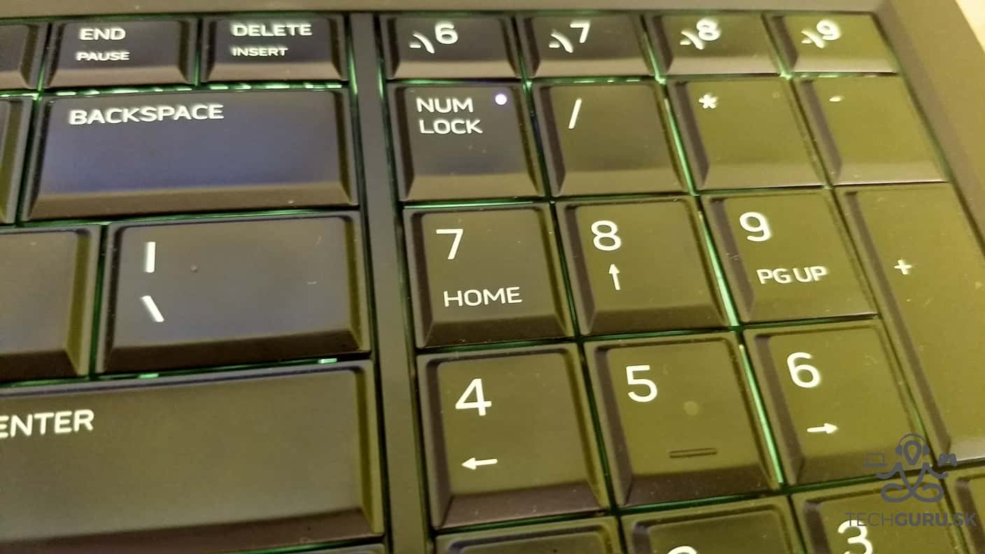 Alienware 17 R4 funkčné klávesy