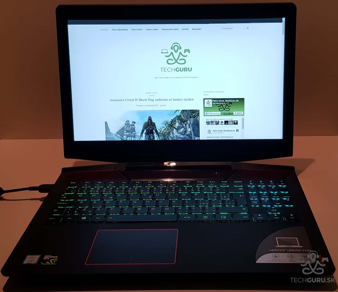 Lenovo Legion Y720 farebné podsvietenie 01