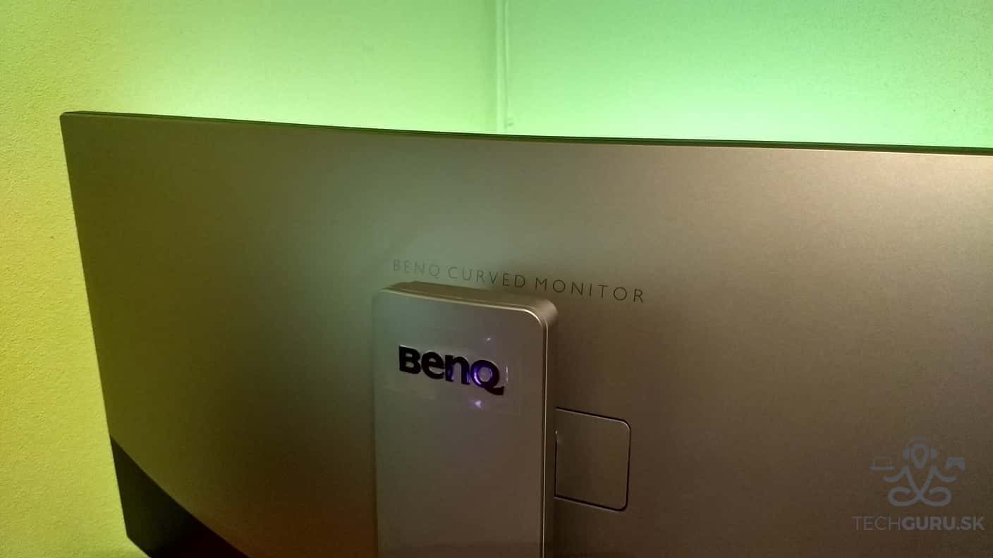 BenQ EX3501R zozadu