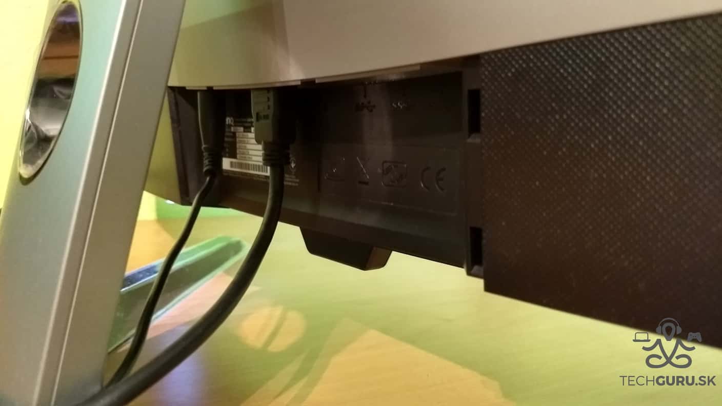 BenQ EX3501R porty
