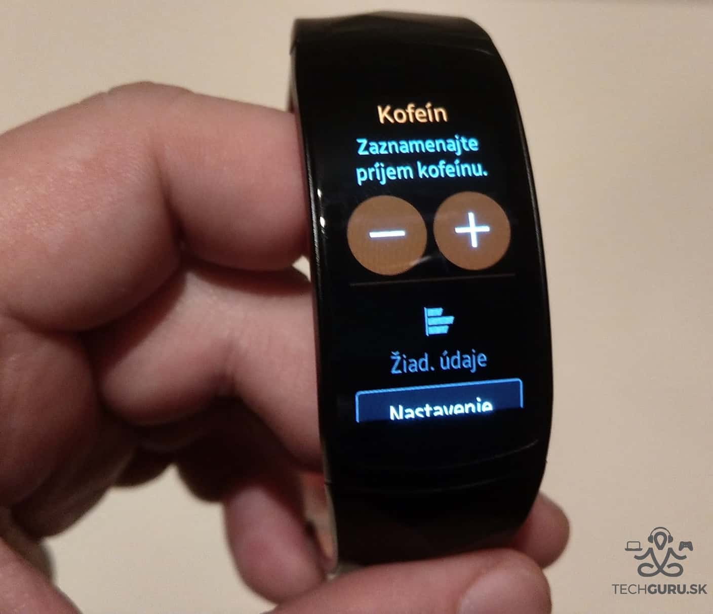 Samsung Gear Fit 2 Pro kofeín