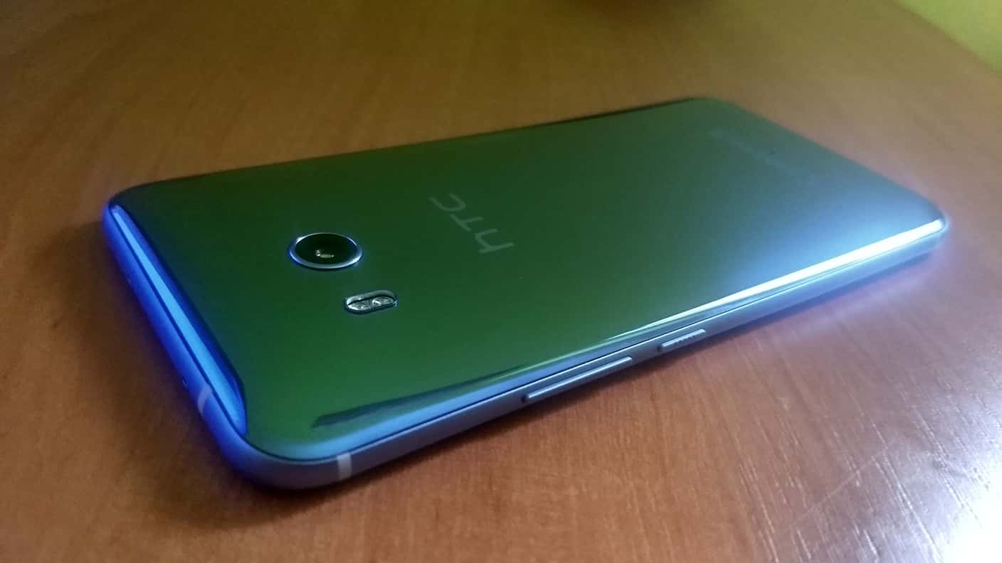 HTC U11 titulka