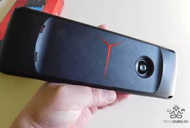 Motorola Moto Z2 Play a motomods - Gamepad 02