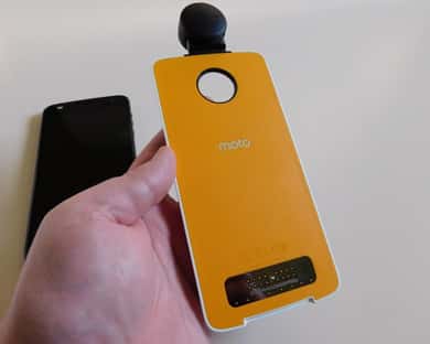 Motorola Moto Z2 Play a motomods 360° camera 02