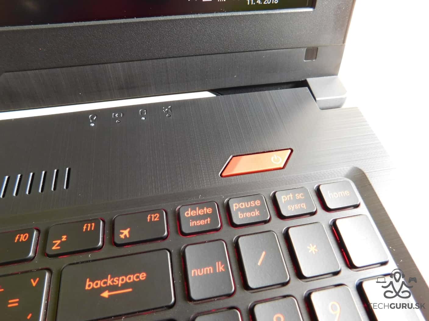 Asus FX503V recenzia 09