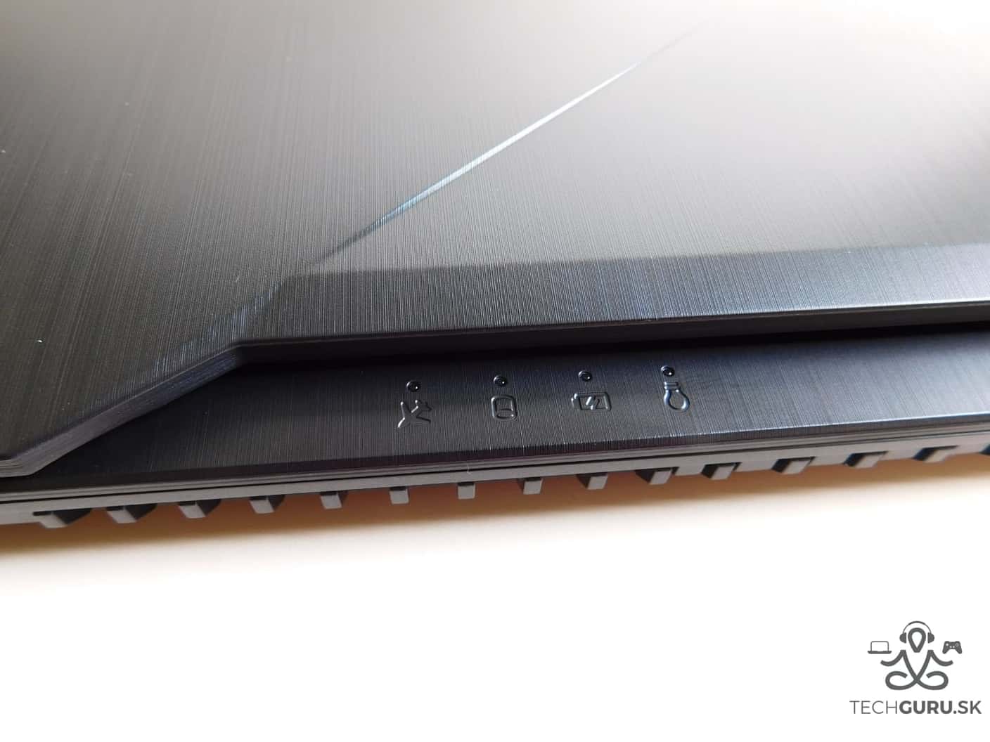 Asus FX503V recenzia 10