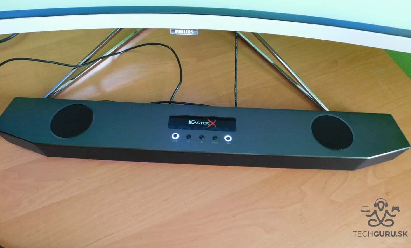 Creative Sound BlasterX Katana 01