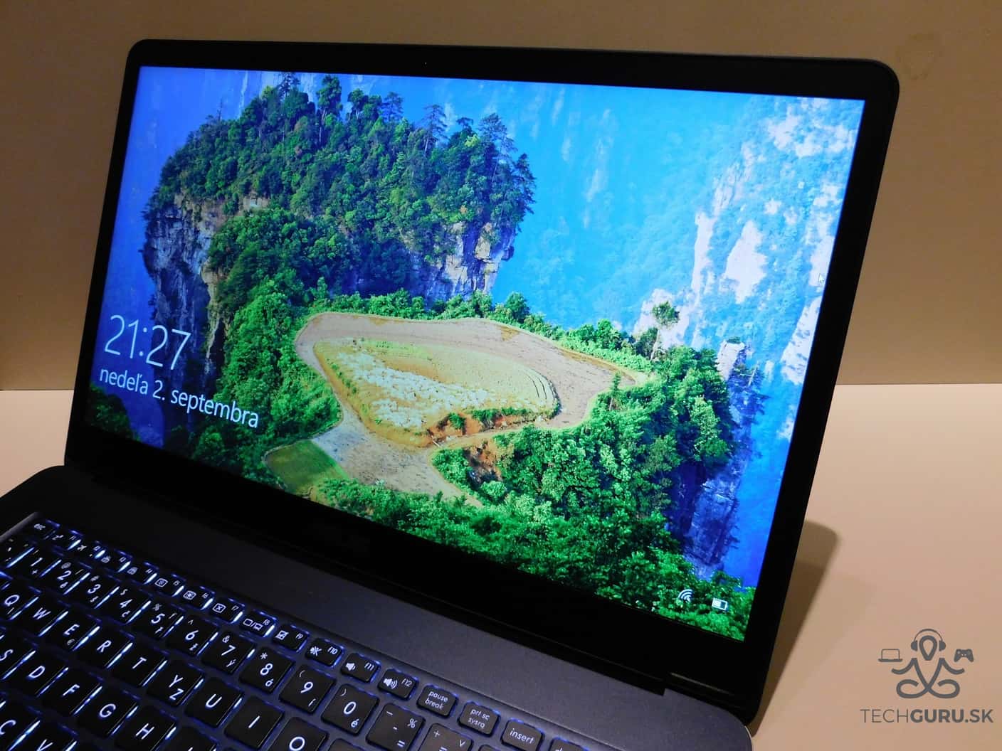 ZenBook Pro UX550V recenzia 09