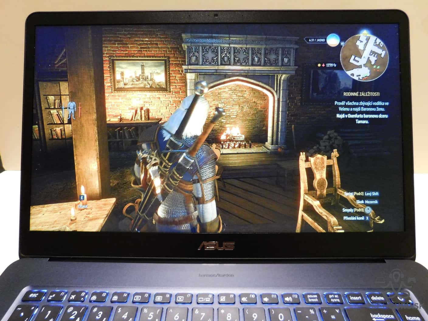 ZenBook Pro UX550V recenzia 12