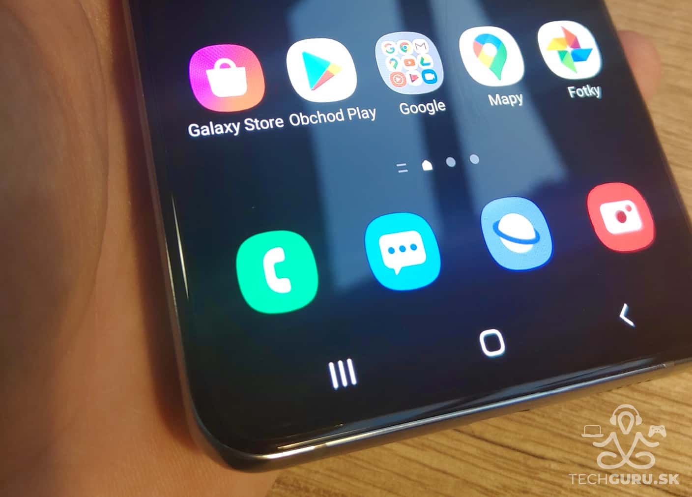 Samsung Galaxy S20 Ultra 5G recenzia displej