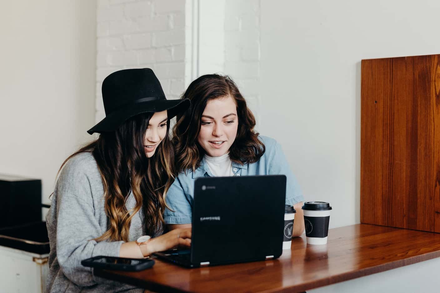 Å½eny v Ã©re digitÃ¡lnych technolÃ³giÃ­