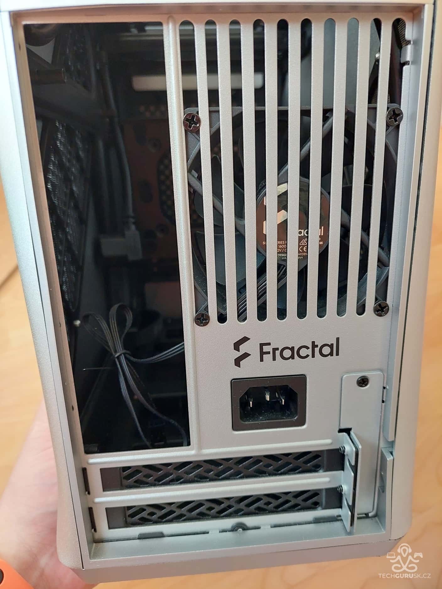 Fractal Design Era ITX
