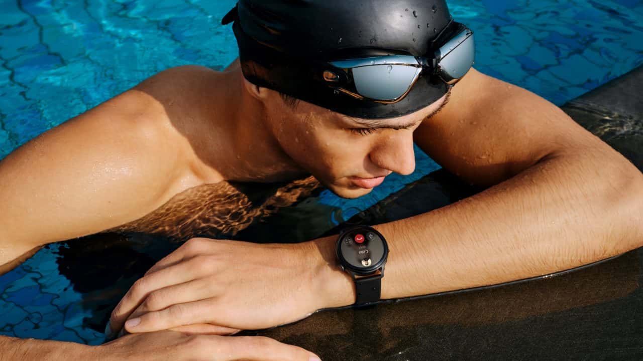 Huawei Watch 3 na plavcovi