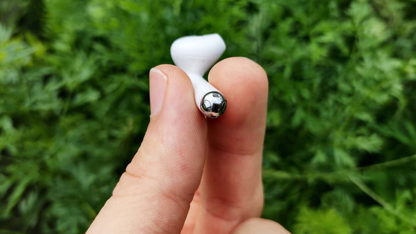 Huawei FreeBuds 4 sluchadlo magnet