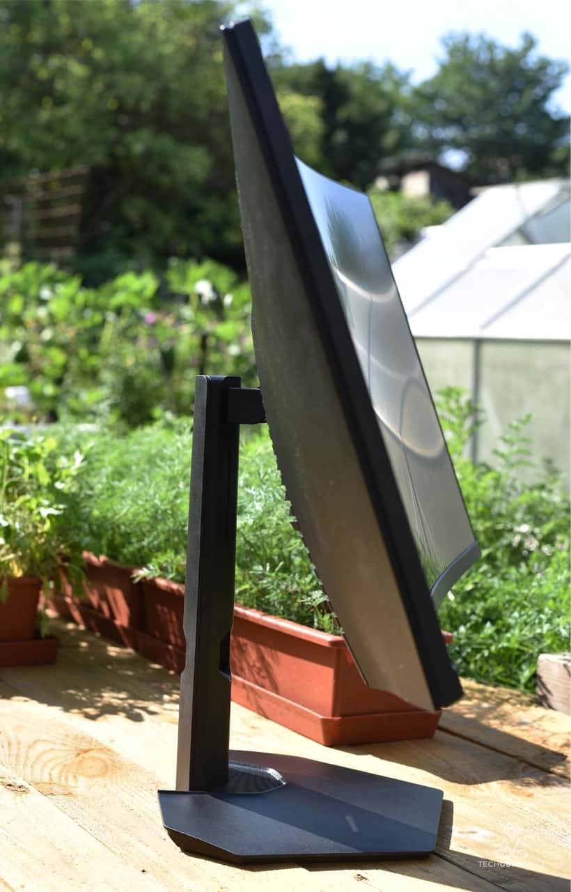 Dell S3222DGM ergonomia