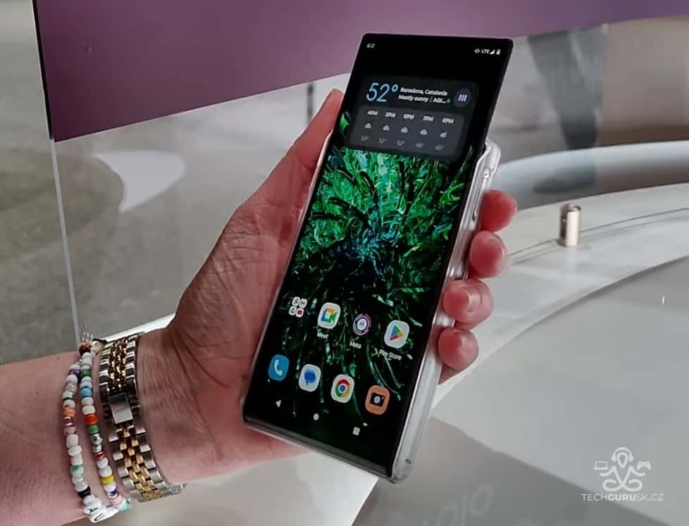VIDEO: Motorola Rollable je telefón s vysúvacím displejom. Pozrite sa, ako môže vyzerať budúcnosť
