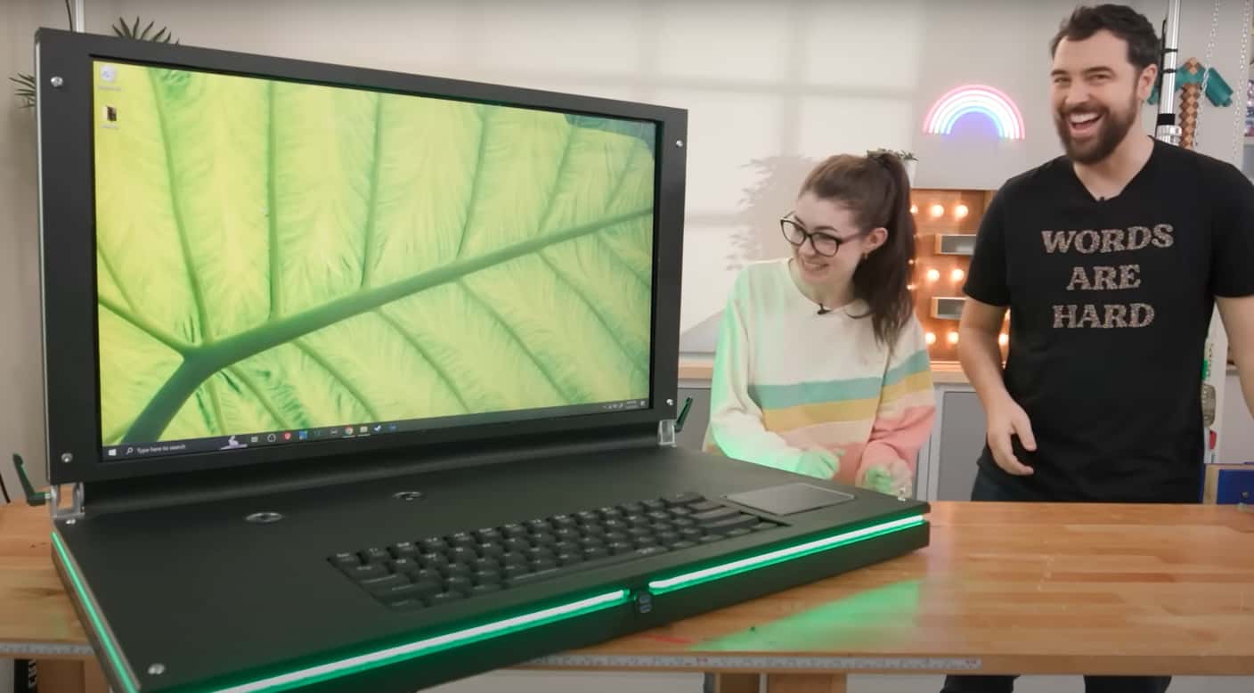 najväčší notebook na svete