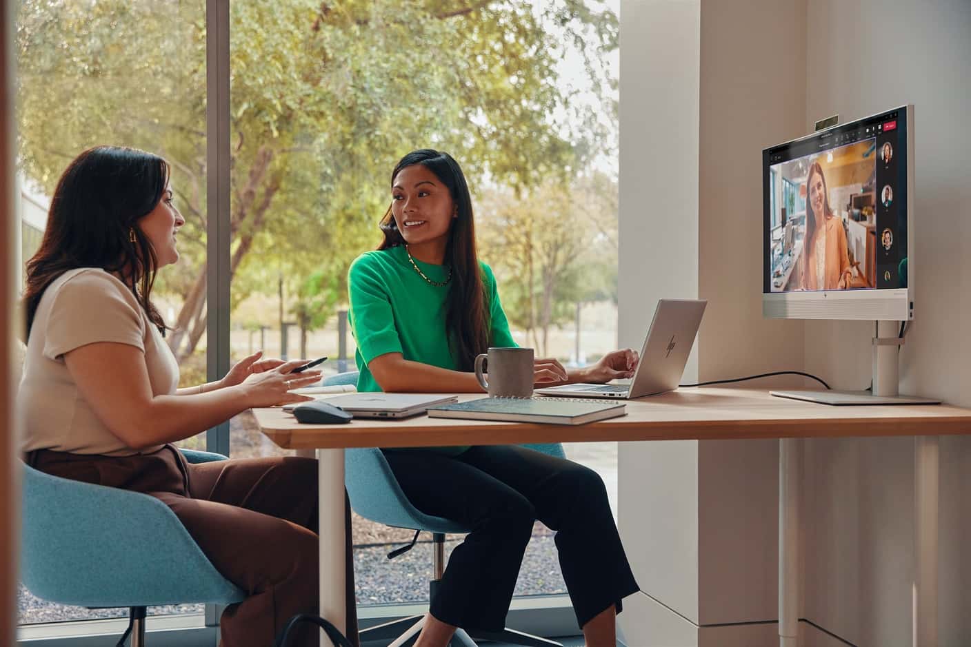 Väčšina ľudí má nezdravý vzťah k práci, ukazuje prvý HP Work Relationship Index
