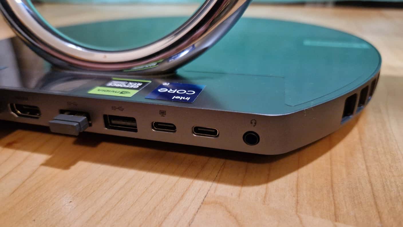 Lenovo Yoga AiO 9