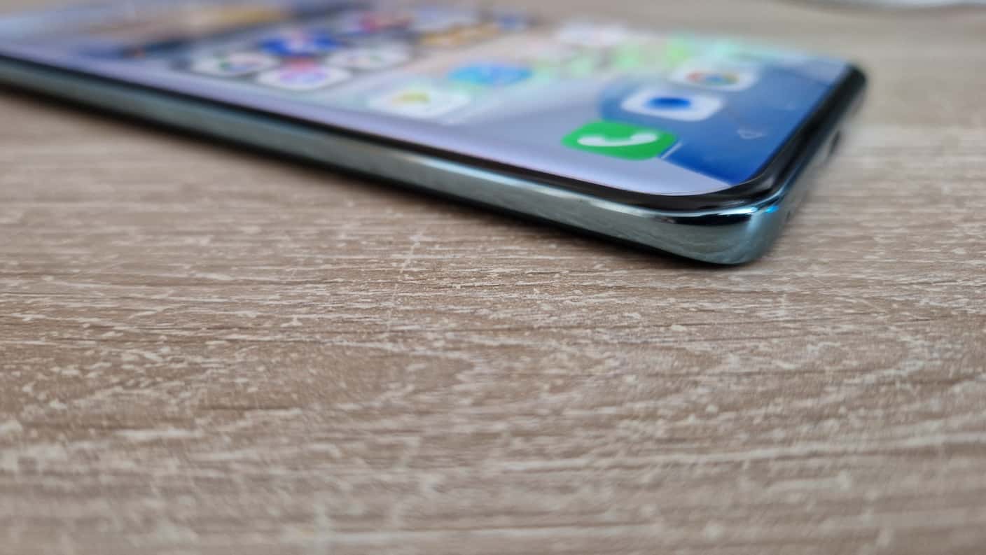 TEST: Honor 90 dýcha na krk vlajkovým lodiam