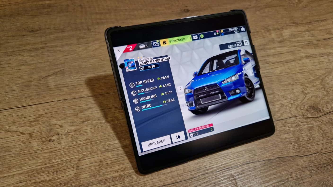 TEST: Honor Magic V2. Vyklápačka so 16 GB RAM je sila