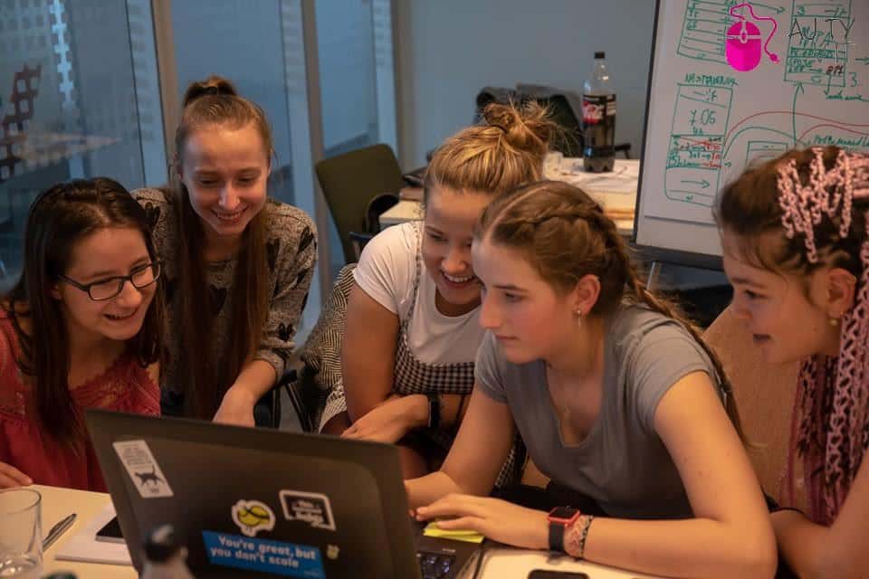 Girl’s Day otvára dvere dievčatám ku kariére v IT
