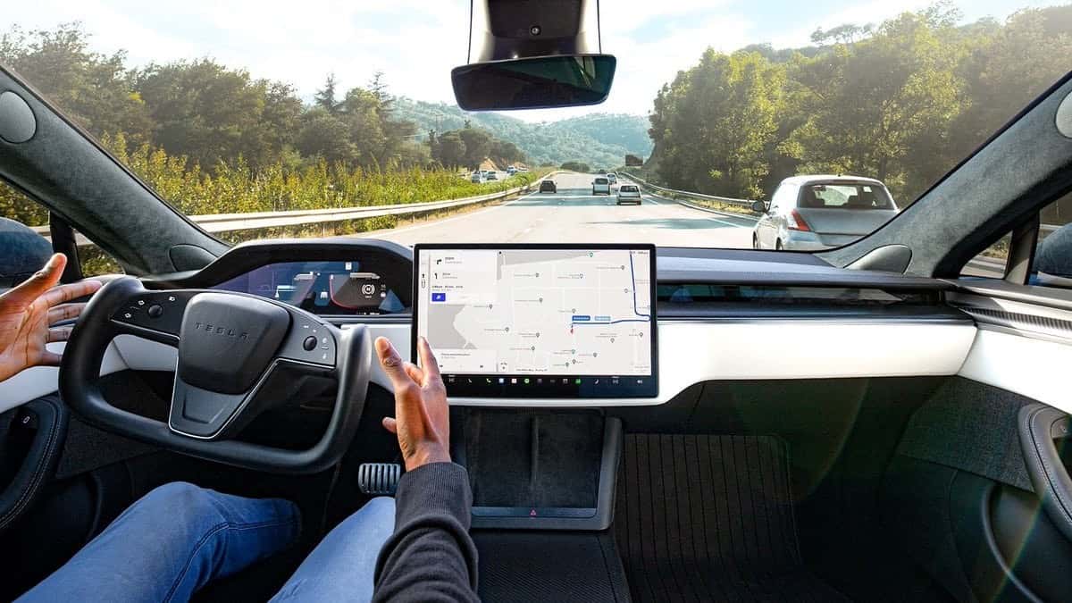 Čo je Tesla Full Self-Driving (FSD)?