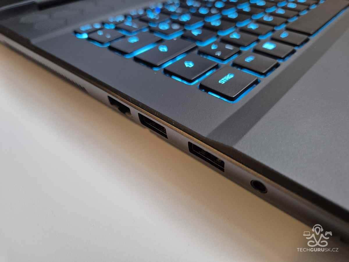 RECENZIA: Špičkový Alienware 18r2. Kúpil by si ho Sheldon?